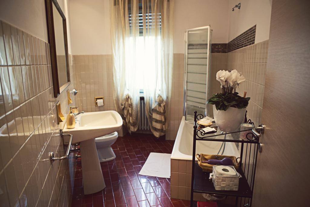 Residenza Alla Piazzetta Верона Екстериор снимка